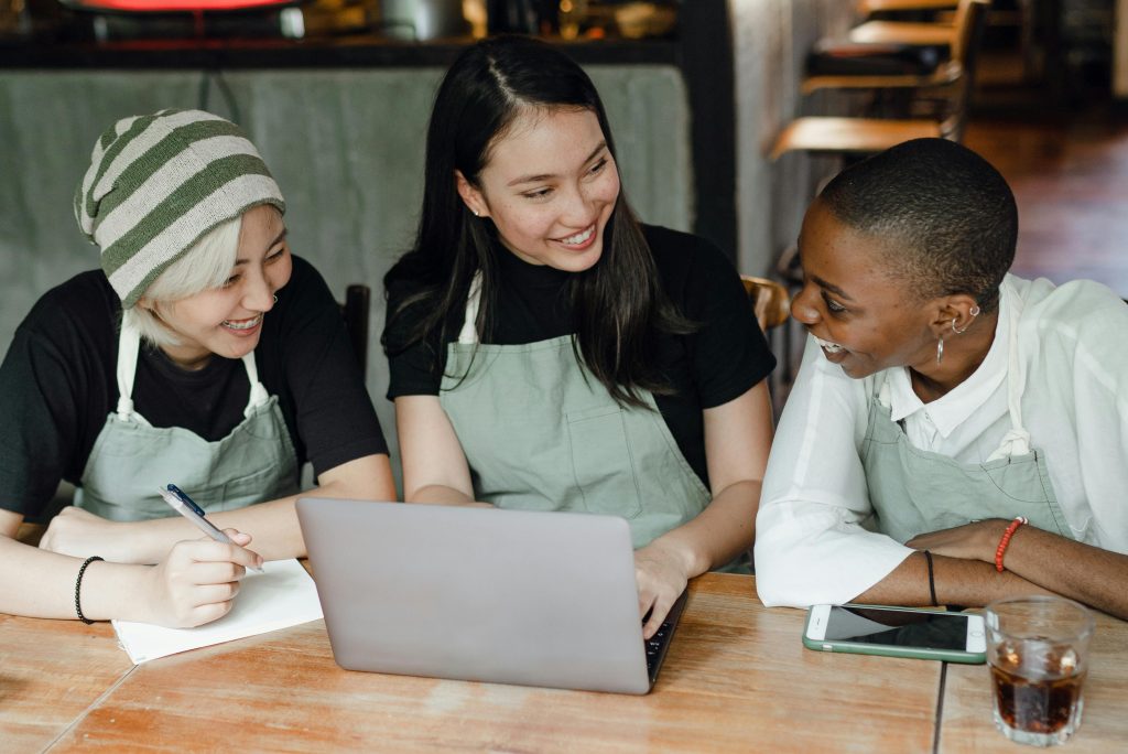 A team analyzing restaurant reviews